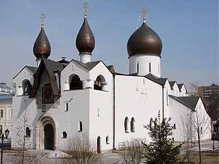 صور Holy Protection Cathedral at the Martha and Mary Convent معبد